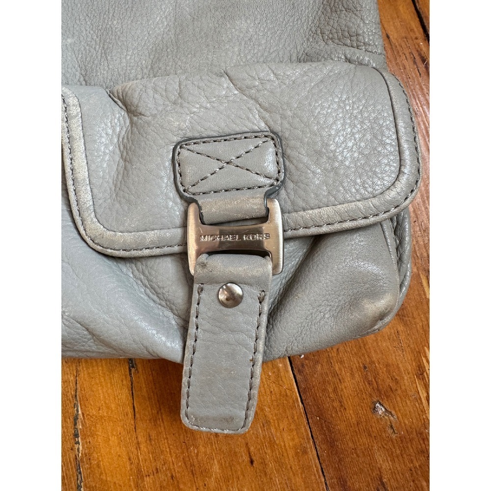 Michael Kors Leather Shoulder Bag Buckle Detail Designer Purse - Picture 3 of 8